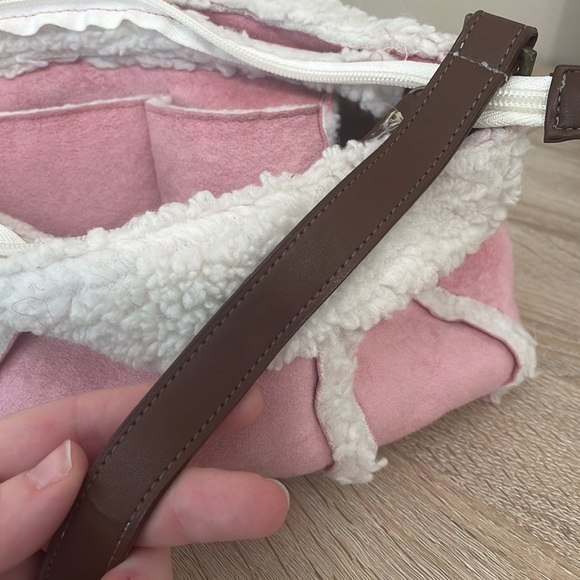 Purse - Picture 3 of 3